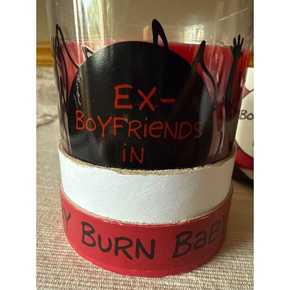 "Ex Boyfriends Burn In Hell" Candle In Glass Jar With Box - Red Gift Girlfriends - Picture 2 of 11